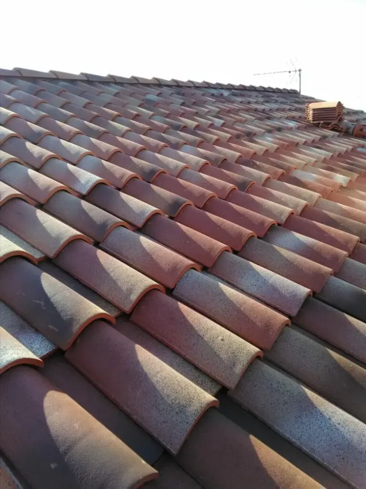 fenetre-velux-toit-incline-montendre